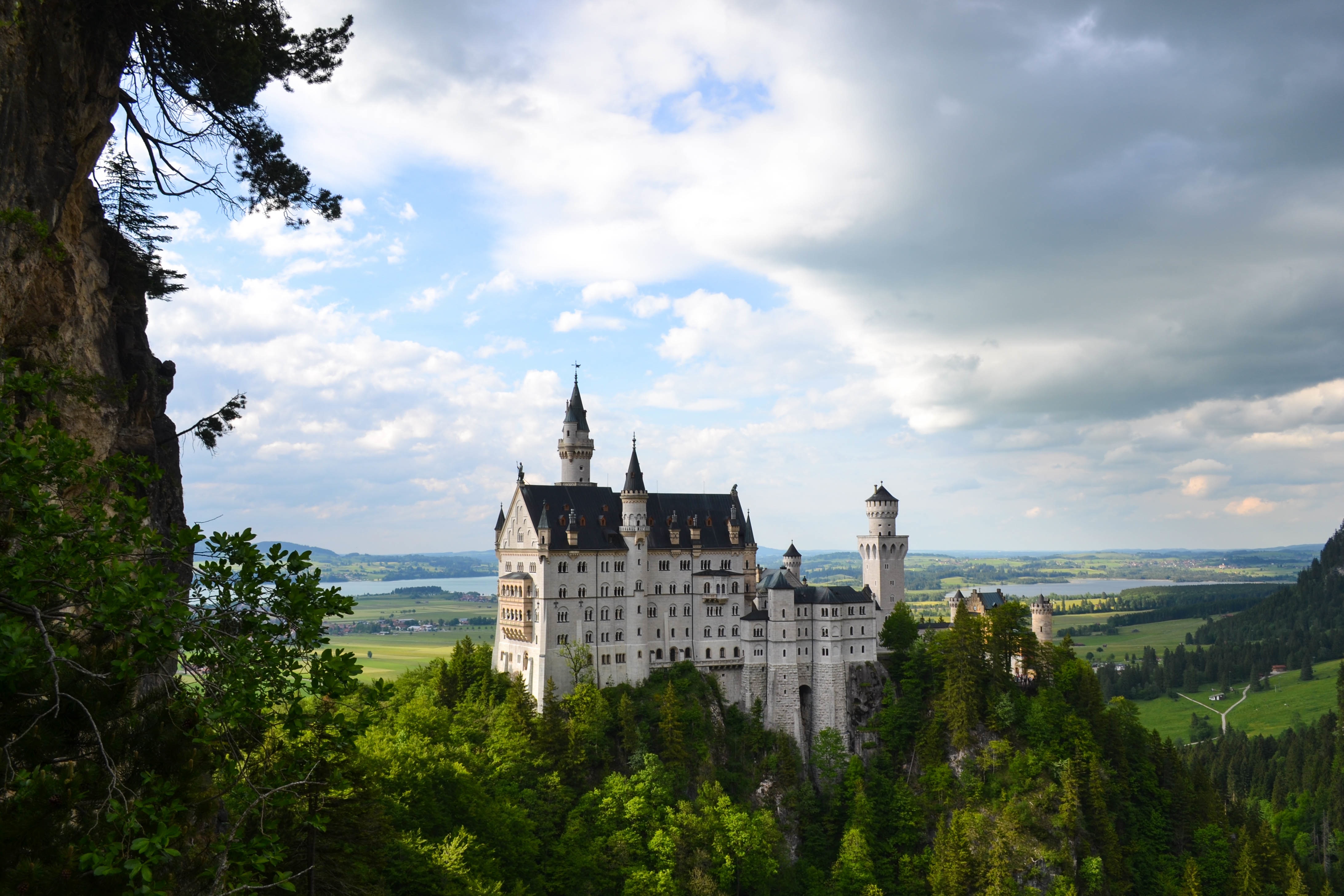 Visual credit thumbnail for Neuschwanstein Castle.